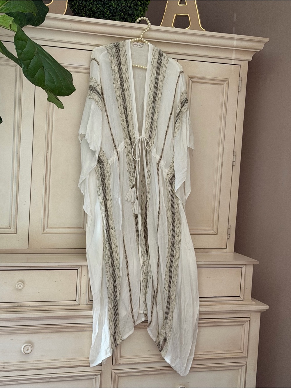 NWOT Free People White Cream Boho Tassel Duster Kimono